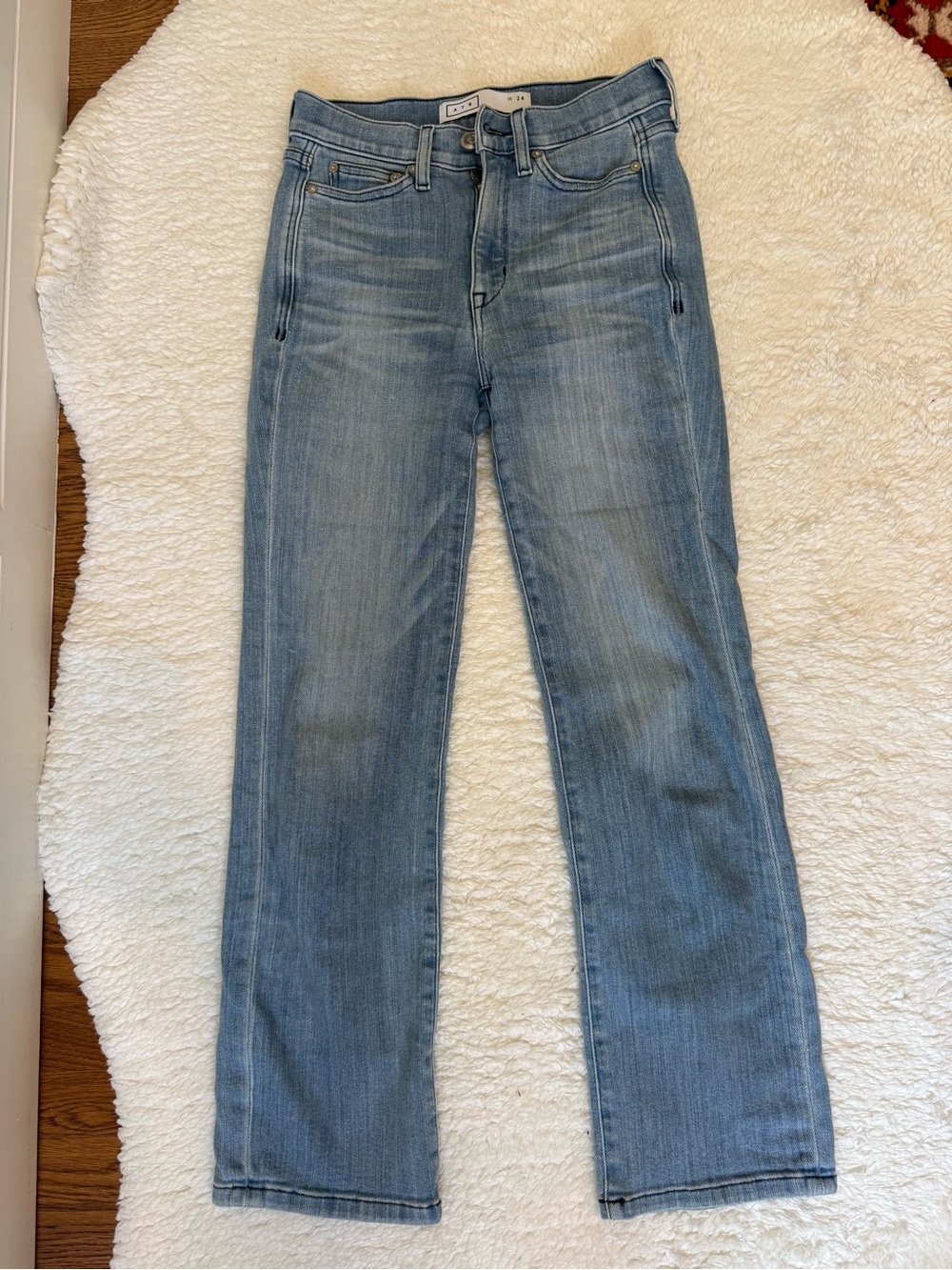 AYR The Pop Women's Straight-Leg Jeans. Size 24.